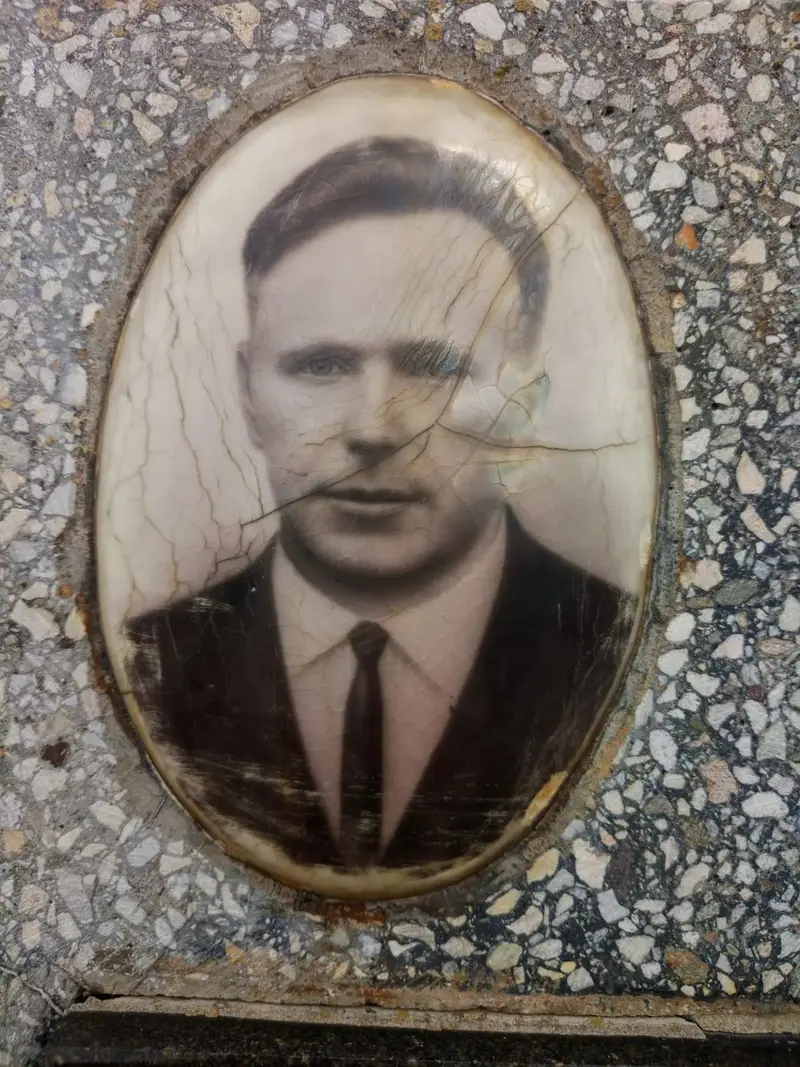 Old damaged photo ceramic before restoration